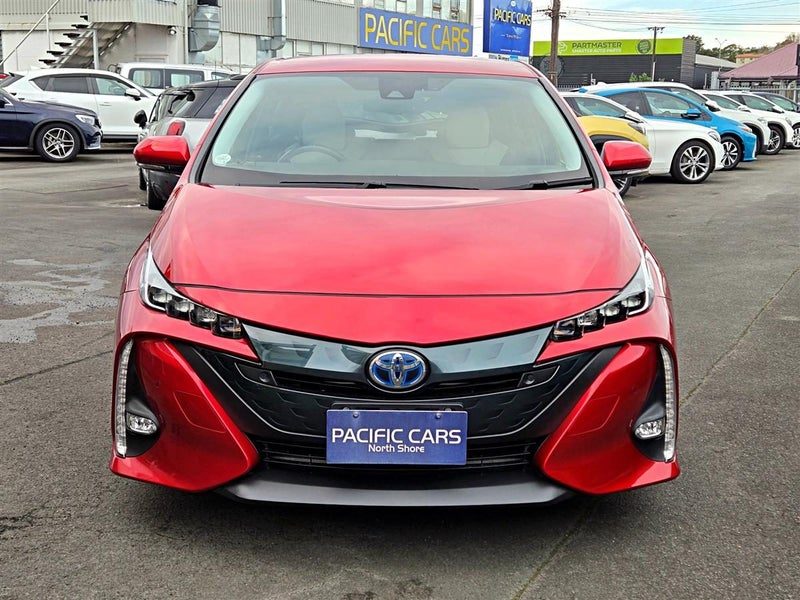 2017 Toyota Prius A, photo 2
