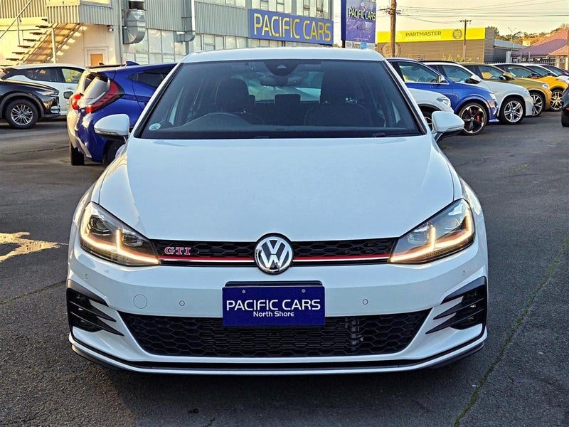2019 Volkswagen Golf GTI, photo 3
