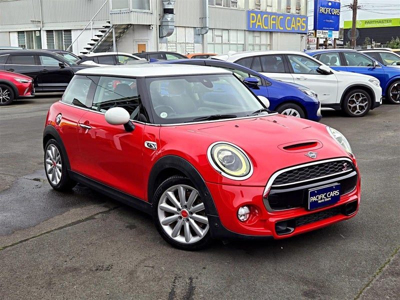 2019 MINI Cooper S *Facelift *Safety Features