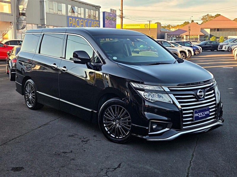 2018 Nissan Elgrand Highway Star