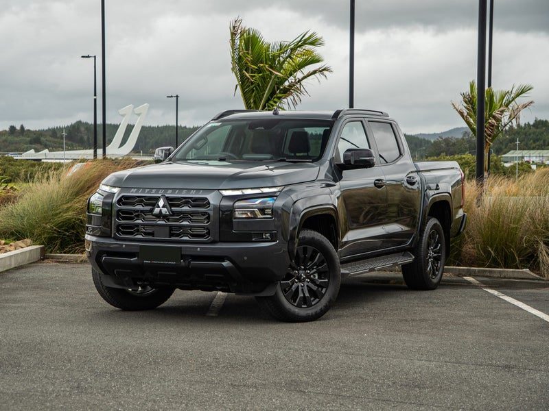 2026 Mitsubishi Triton VRX