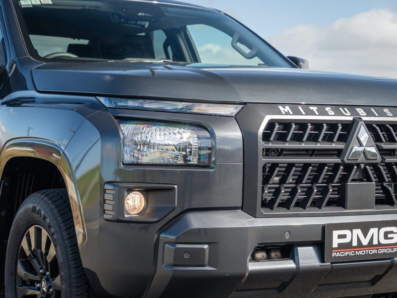 2026 Mitsubishi Triton GLX, photo 3