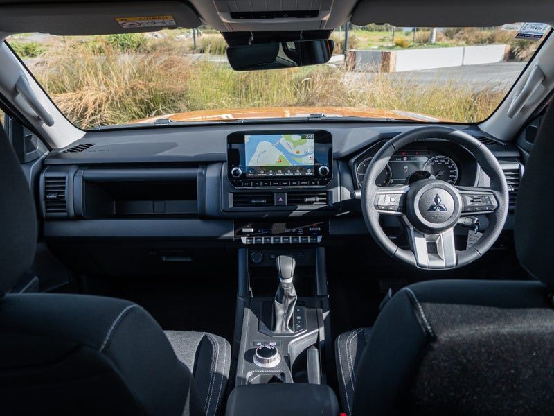 2026 Mitsubishi Triton GLX, photo 2
