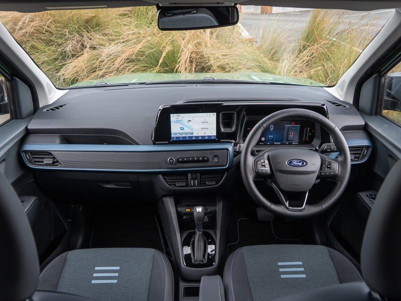 2026 Ford Transit Courier Tourneo FWD 7A, photo 2