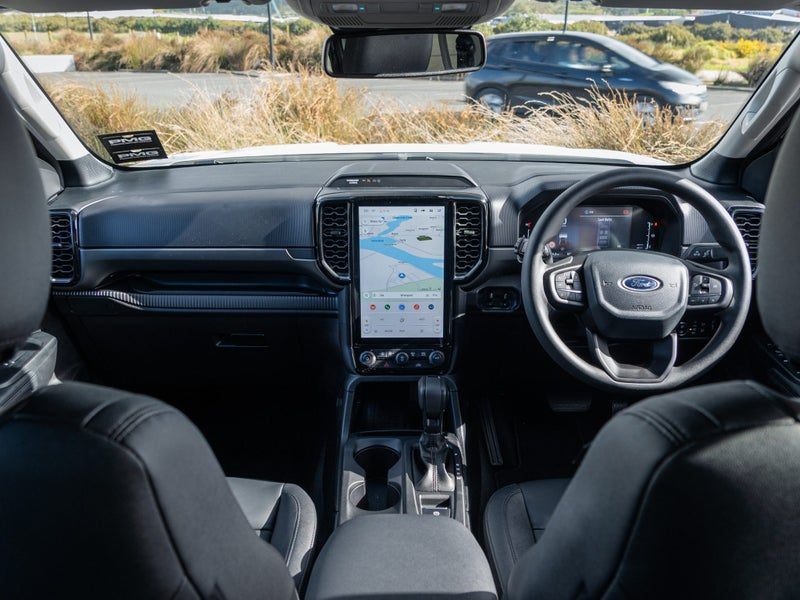 2026 Ford Everest Active, photo 2