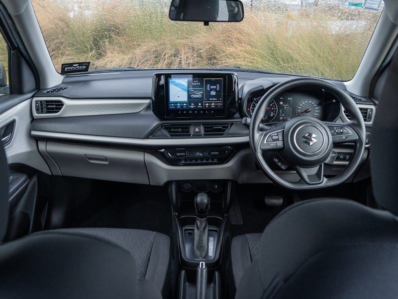2026 Suzuki Swift GLS Hybrid 1.2 Auto, photo 2