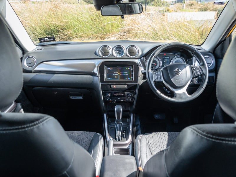 2020 Suzuki Vitara Turbo 2WD Auto Two Tone, photo 3