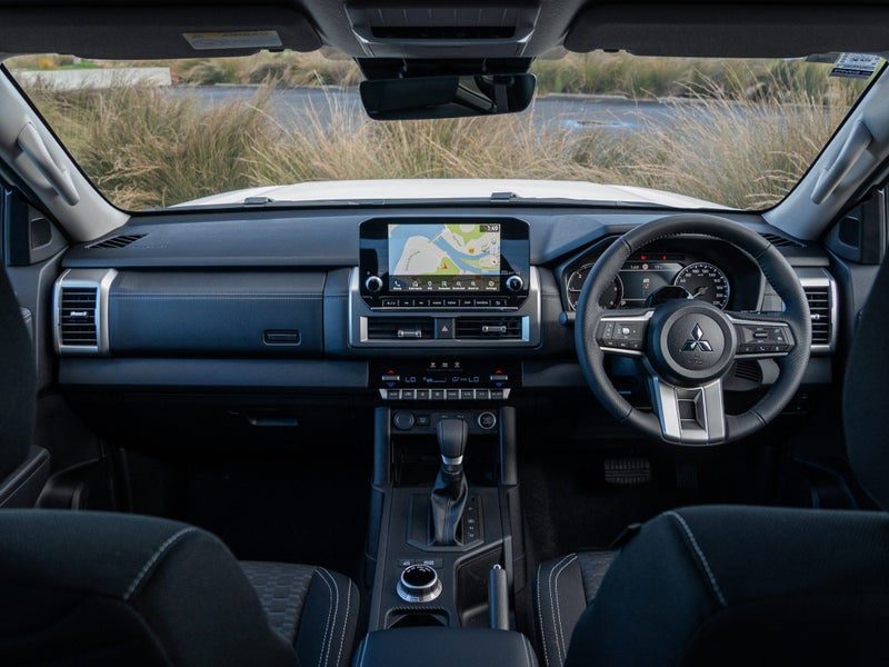 2026 Mitsubishi Triton GLXR, photo 3
