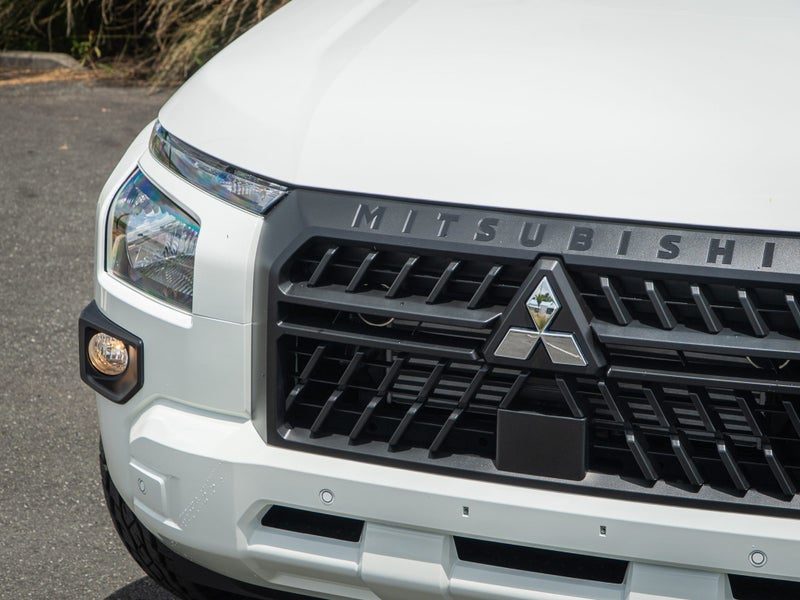 2026 Mitsubishi Triton GLX, photo 3
