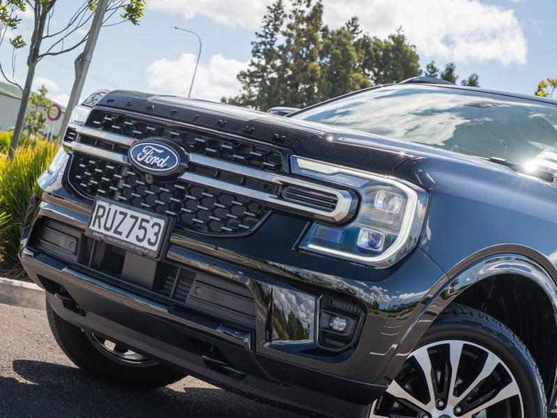 2026 Ford Everest Platinum, photo 3