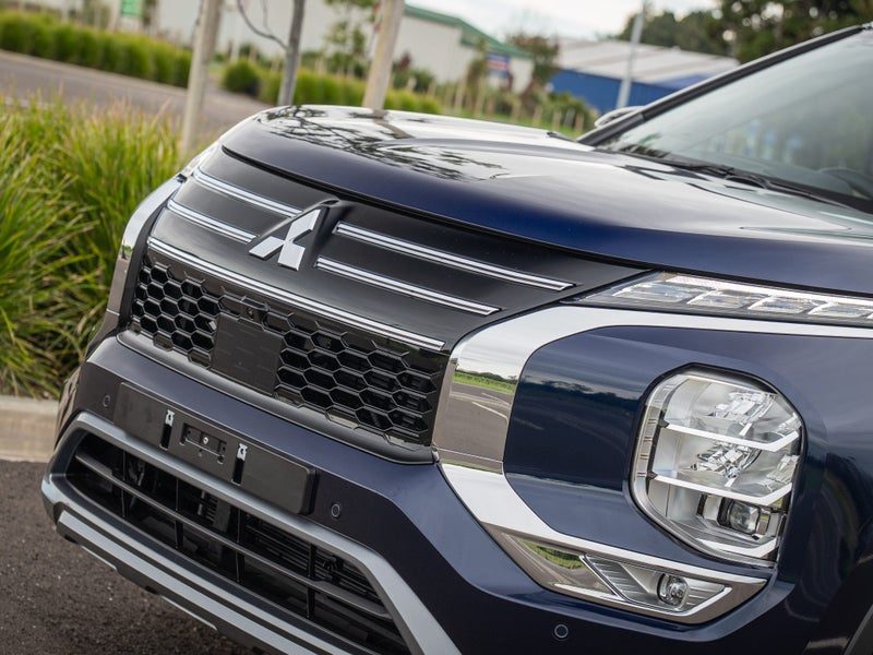 2026 Mitsubishi Outlander PHEV VRX 2.4 4WD Auto, photo 3