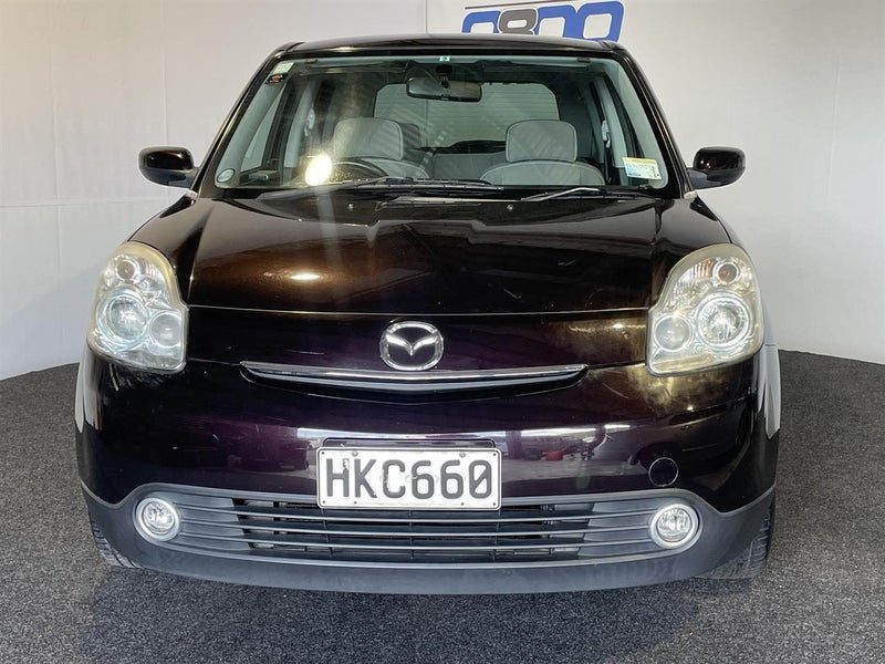 2005 Mazda Verisa 1.5, photo 2