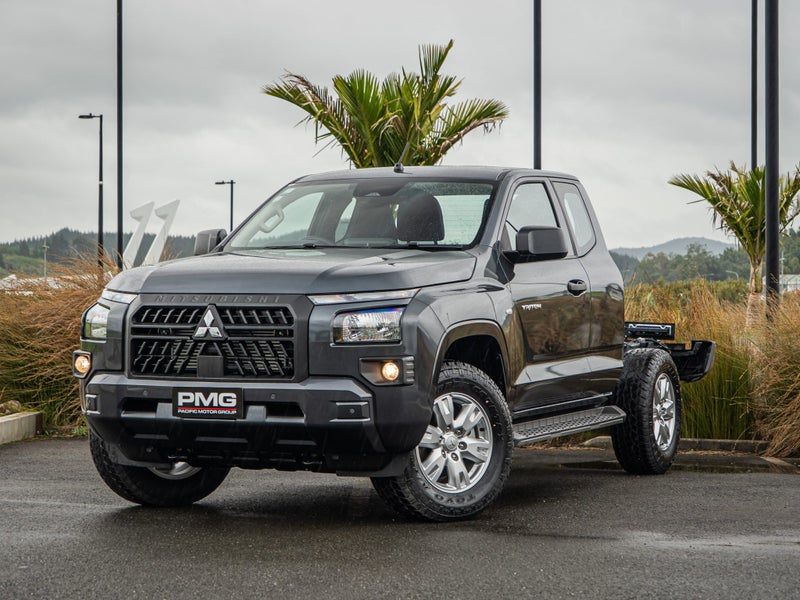 2026 Mitsubishi Triton GLX