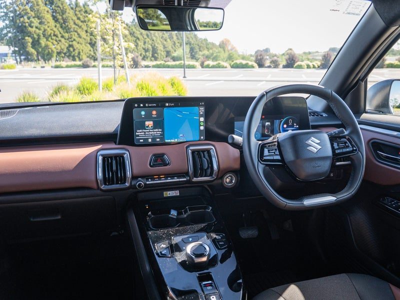 2026 Suzuki e Vitara EV AWD Auto 2-Tone, photo 2