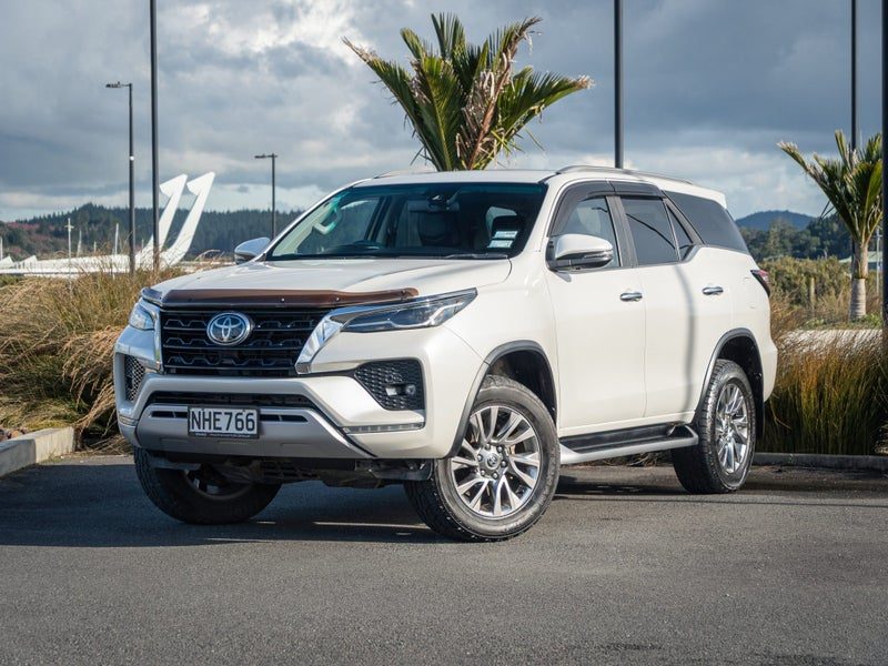 2021 Toyota Fortuner Limited 4WD