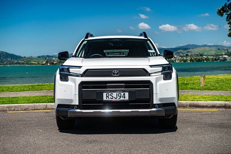 2026 Toyota RAV4 Adventure Hybrid, photo 2