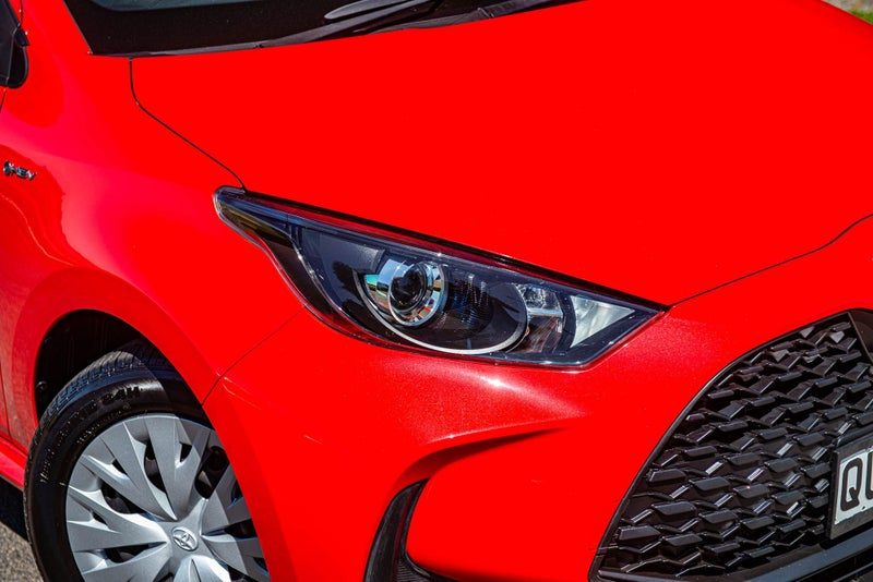 2024 Toyota Yaris GX 1.5P Hybrid, photo 2