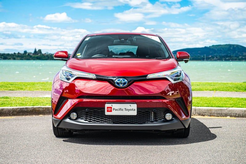 2017 Toyota C-HR 1.8 Hybrid, photo 2