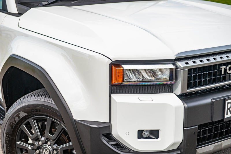 2025 Toyota Land Cruiser Prado GXL, photo 2