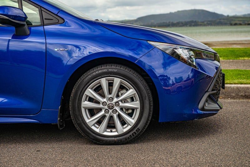 2025 Toyota Corolla GX 1.8P HEV CVT FWD, photo 3