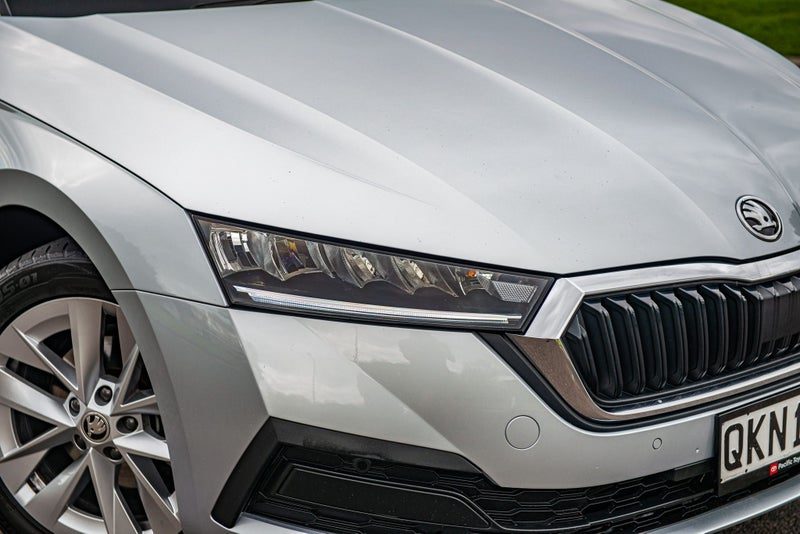 2024 Skoda Octavia Wagon AMB TSI, photo 2