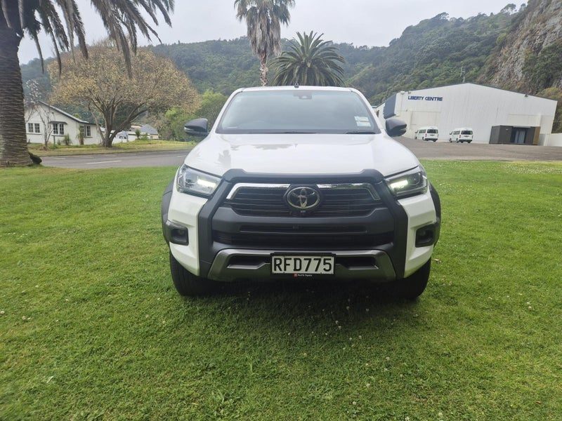 2025 Toyota Hilux SR5 Cruiser 2.8DT Hybrid D/C 4WD, photo 2