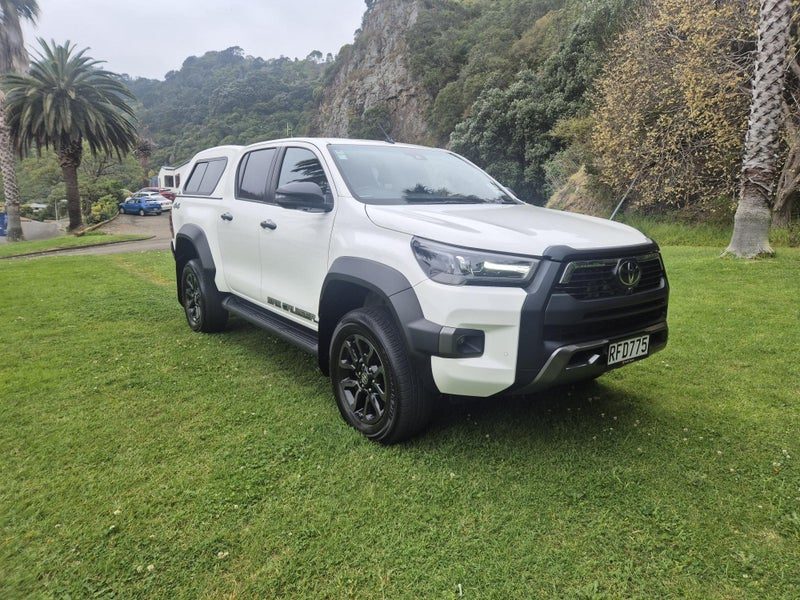 2025 Toyota Hilux SR5 Cruiser 2.8DT Hybrid D/C 4WD, photo 3