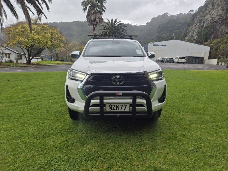 2021 Toyota Hilux SR5 2.8DT 6MT 2WD, photo 2