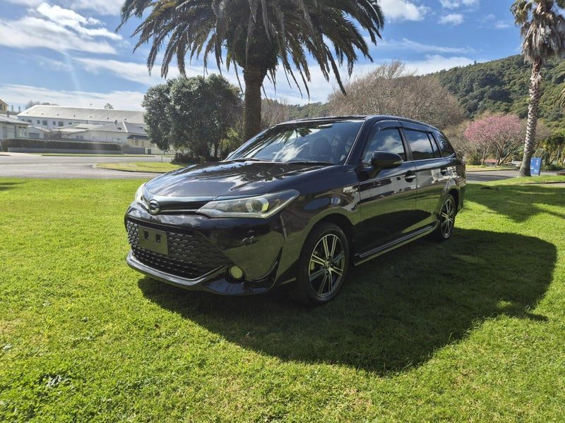 2015 Toyota Corolla Fielder 1.5 Hybrid G WxB