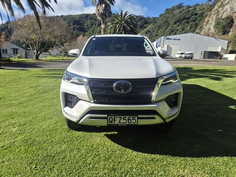 2023 Toyota Fortuner GXL 2.8DT 4WD 7-seater, photo 2
