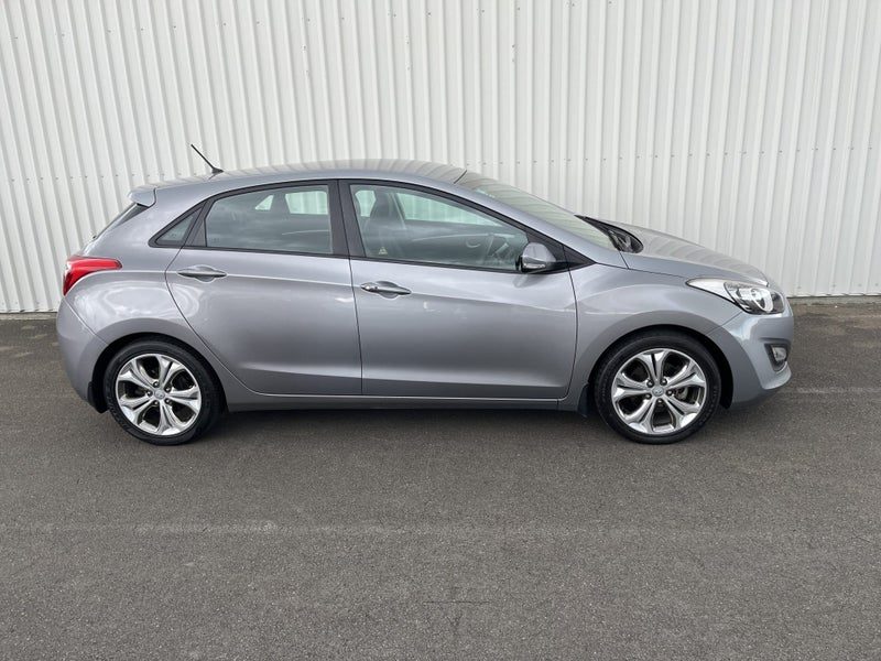 2015 Hyundai i30 1.8 ELITE A6, photo 3