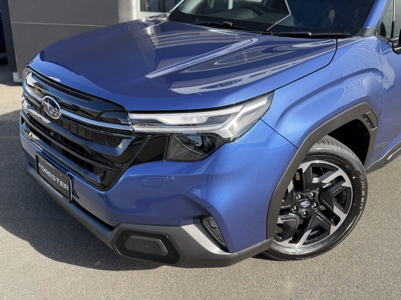 2026 Subaru Forester AWD Touring, photo 3