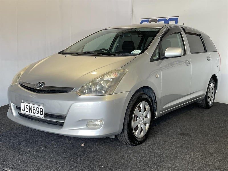 2007 Toyota Wish, photo 3