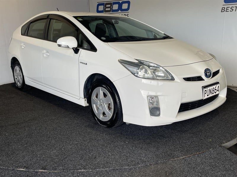 2011 Toyota Prius Hybrid, main photo