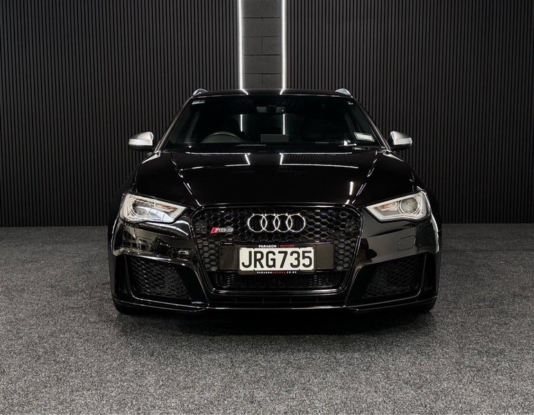 2016 Audi RS3 2.5L Turbo Quattro, photo 2