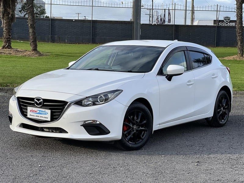 2015 Mazda Axela