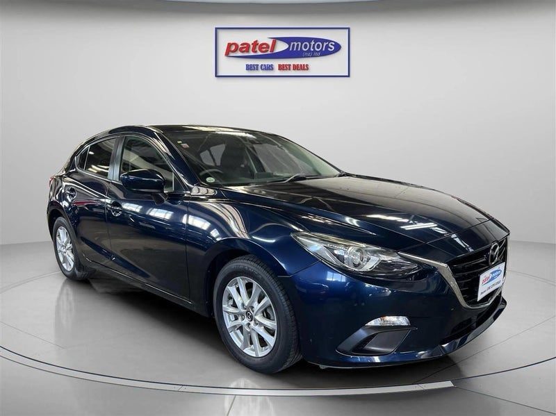 2016 Mazda Axela, photo 3