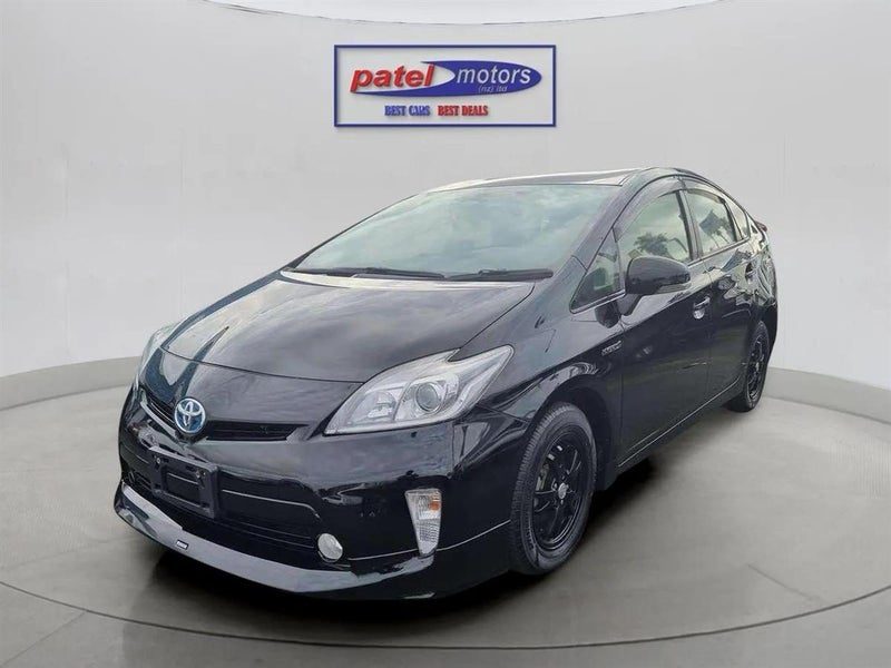 2014 Toyota Prius PETROL HYBRID, photo 2