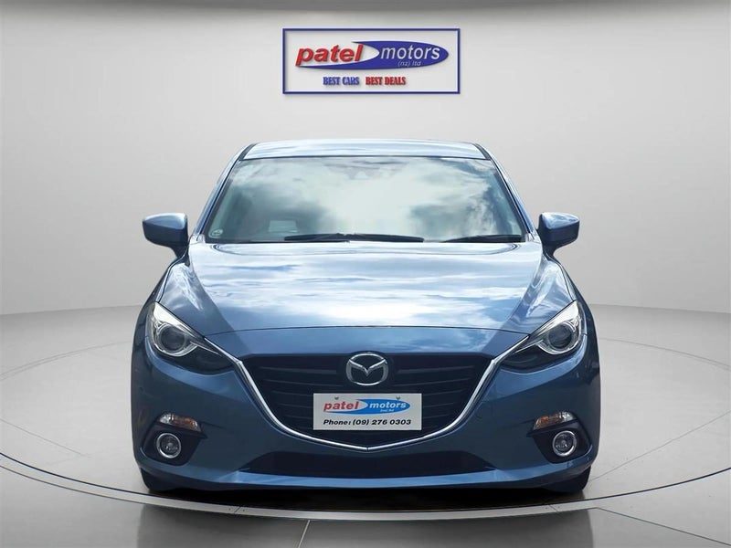 2016 Mazda Axela 20S !! Pristine condition, photo 2