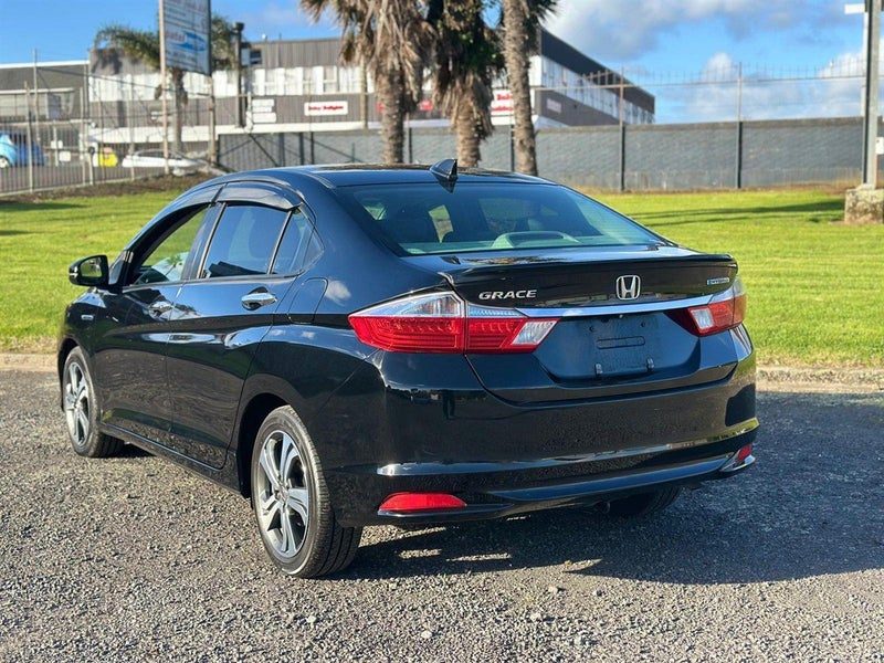 2016 Honda GRACE Hybrid, photo 3