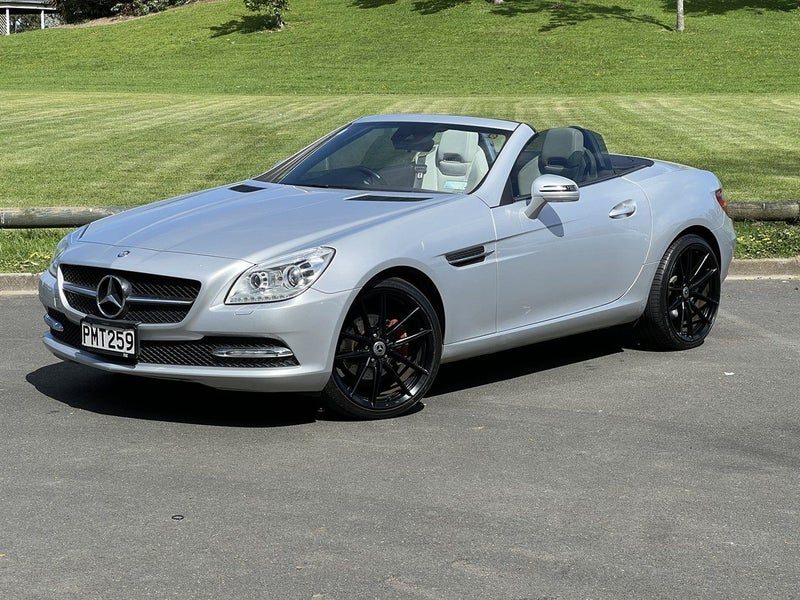 2012 Mercedes-Benz SLK 200