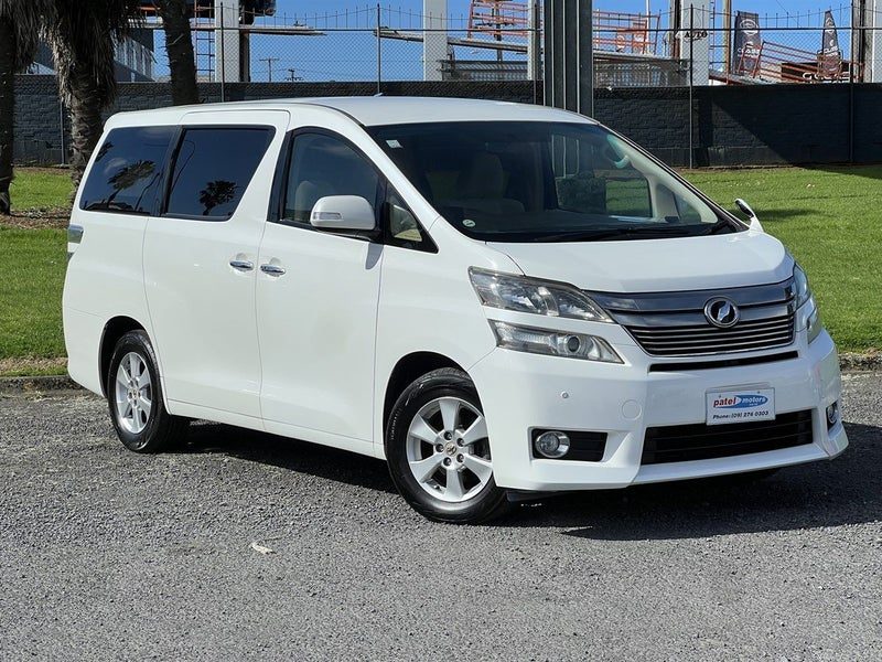 2012 Toyota Vellfire 8 Seater Push start, photo 2
