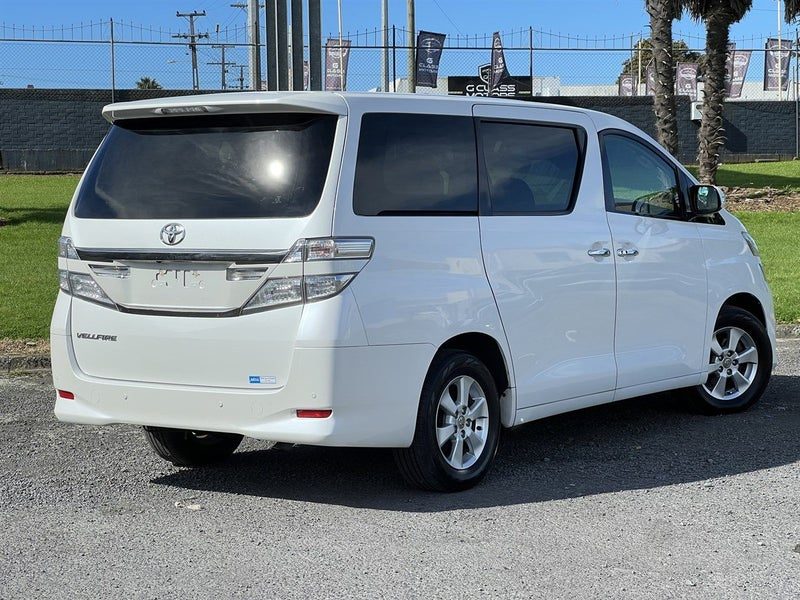 2012 Toyota Vellfire 8 Seater Push start, photo 3