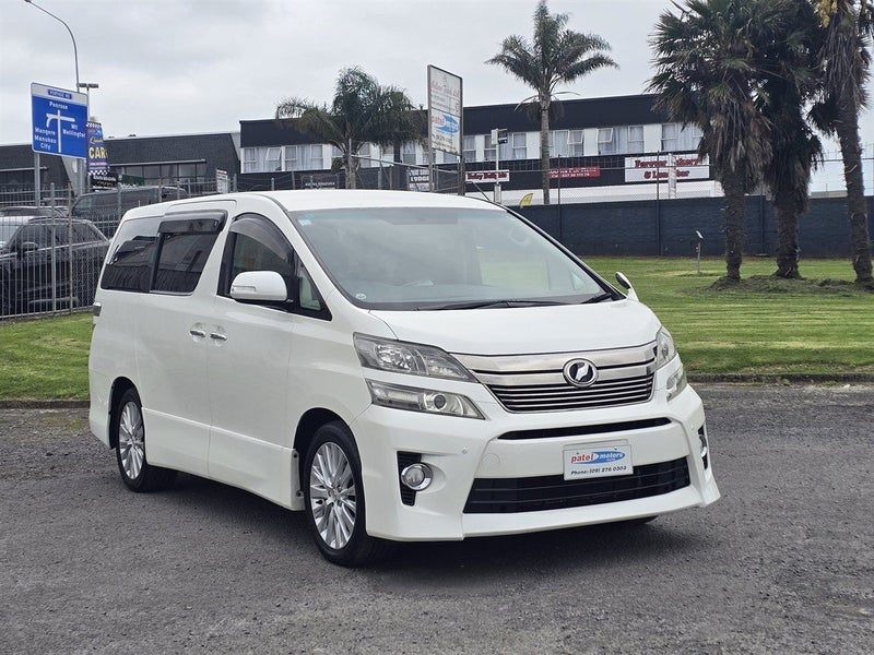 2012 Toyota Vellfire 8 Seater Push start, photo 3