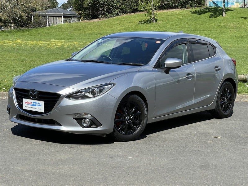 2015 Mazda Axela