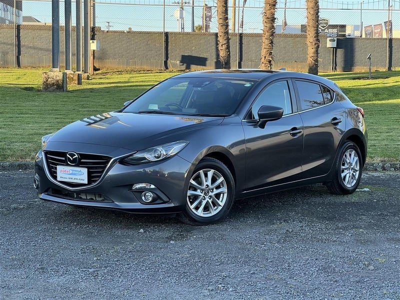 2015 Mazda Axela