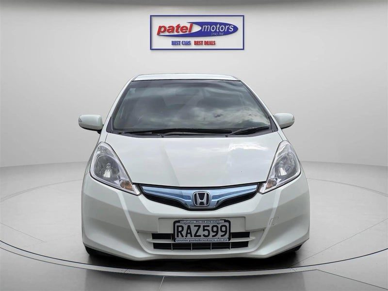 2012 Honda Fit Hybrid, photo 2