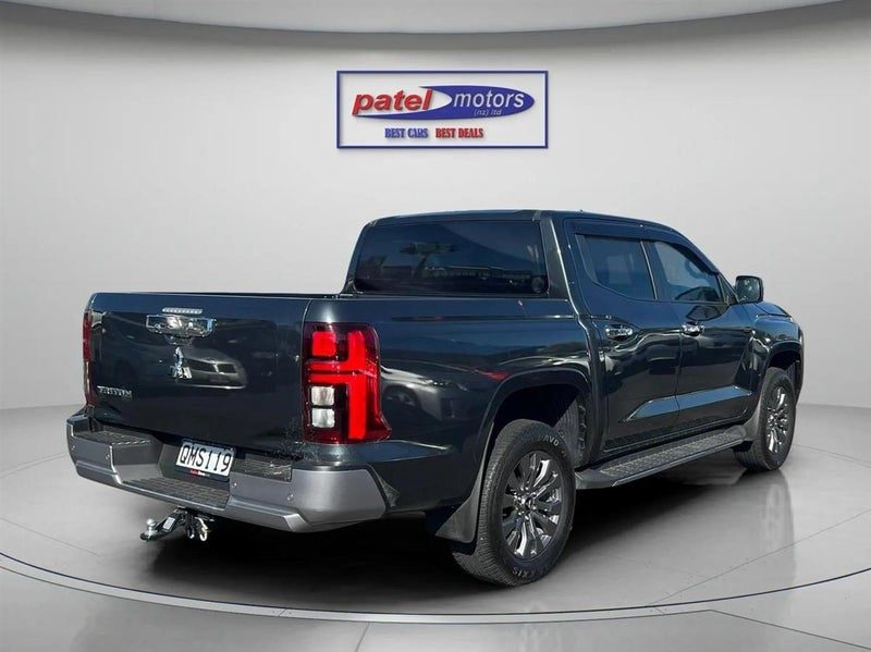 2024 Mitsubishi Triton GLXR, photo 3