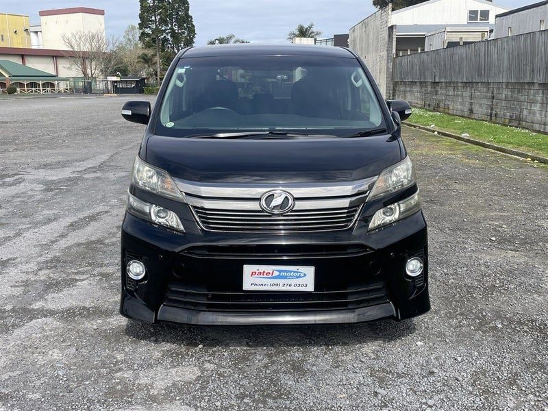 2012 Toyota Vellfire 8 Seater Push start, photo 3