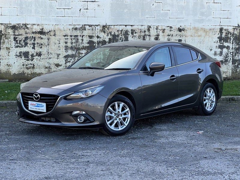 2014 Mazda Axela Hybrid
